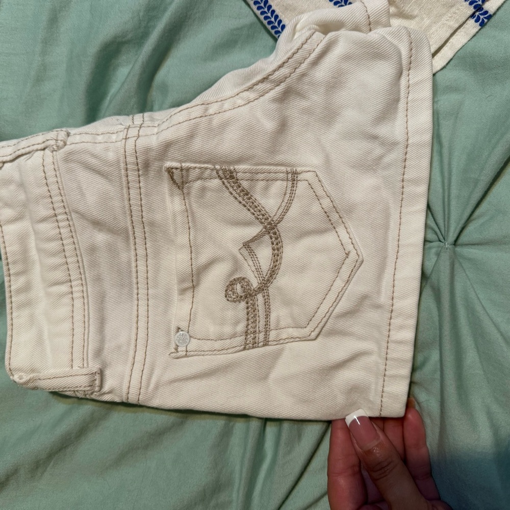 Little girls Size 7 shorts